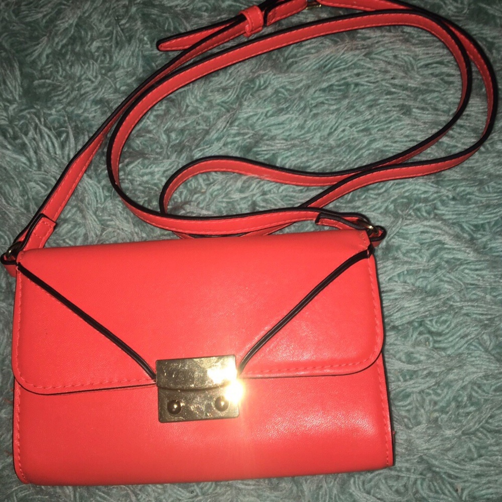 Coral Wallet Purse